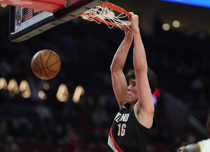 开云体育中心-杨瀚森回国专访：不满新秀赛季，NBA简洁高效，抓紧调状态尽份力|国家队|波特兰开拓者队|杨翰森|篮球|世预赛_新浪体育_新浪新闻
